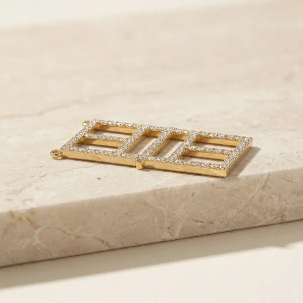 The Baseline — yellow gold, view 3