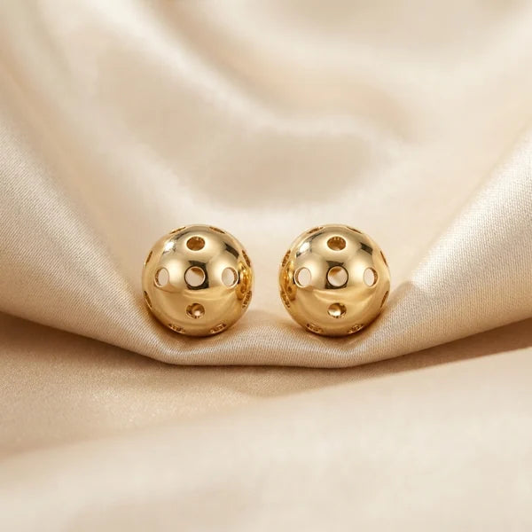 First Serve Studs — yellow gold, view 6