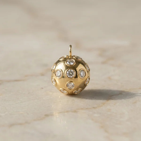 Match Point — yellow gold, view 2